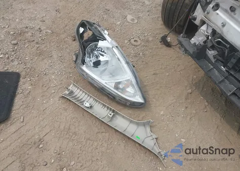 2018 Nissan Versa 1.6 Sv z USA, uszkodzony, nr VIN 3N1CN7AP5JL877903